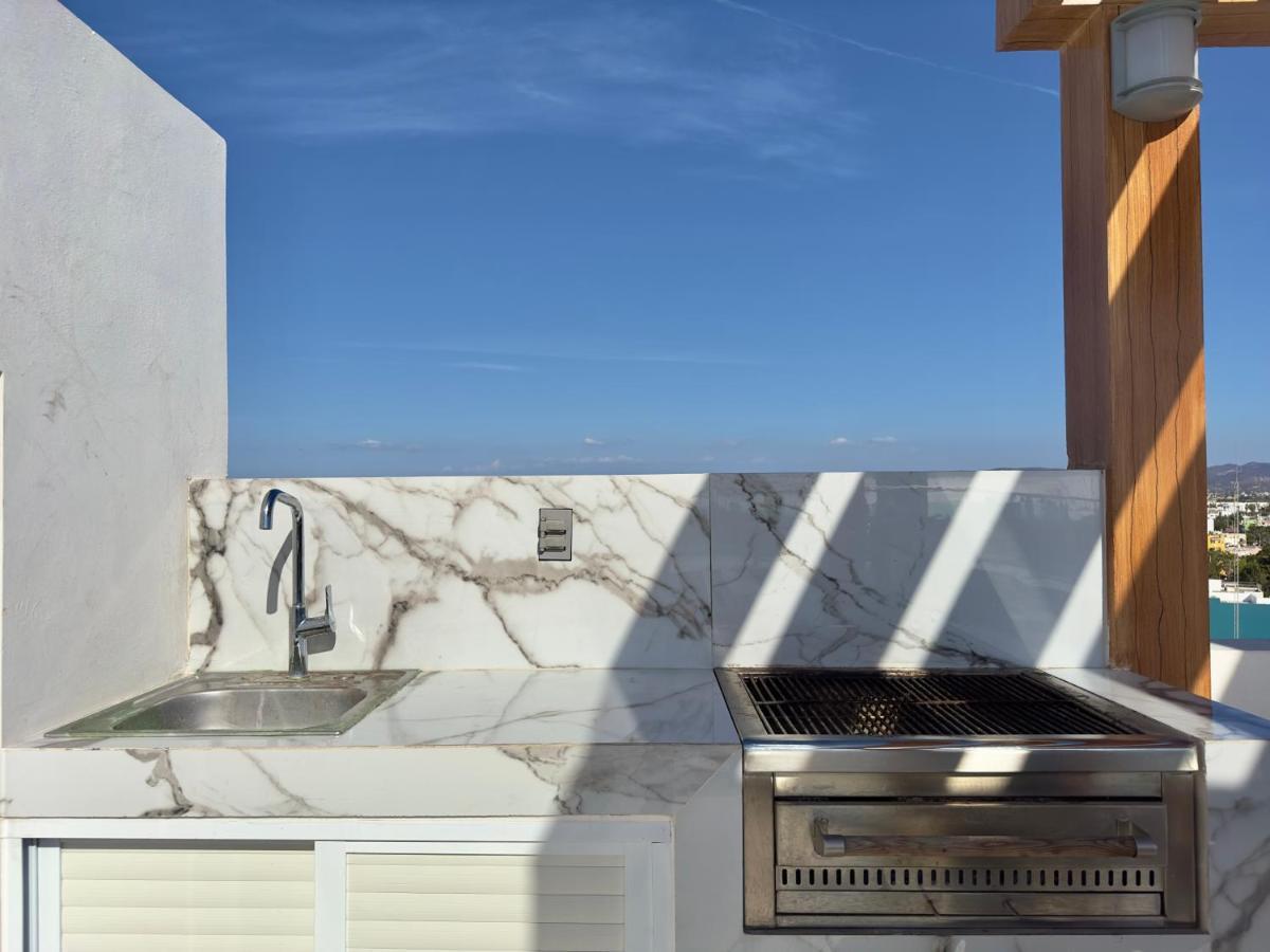 Matthay - Moderno Apartamento Cerca Del Estadio Teodoro Mariscal Y Playas 马萨特兰 外观 照片