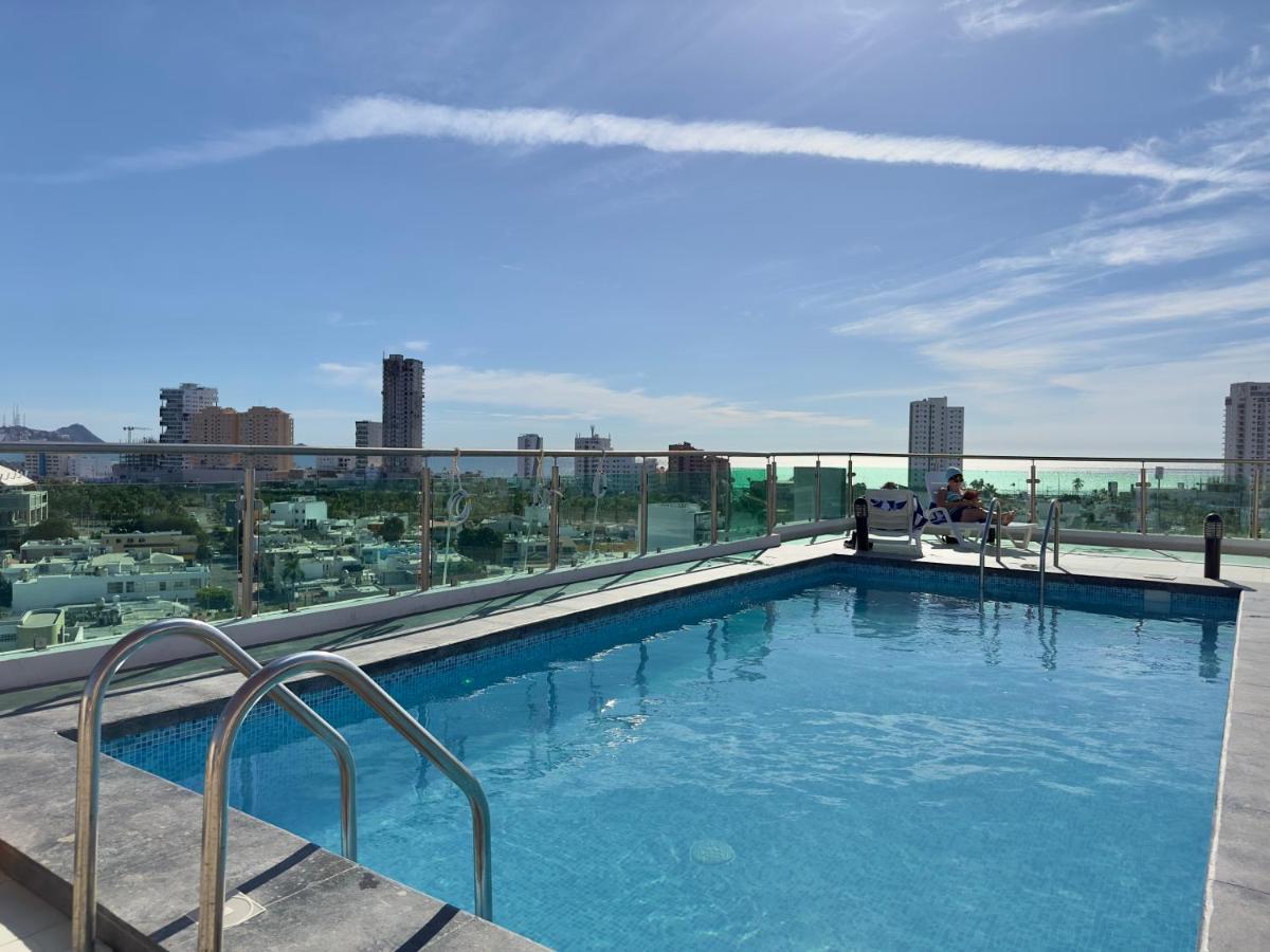 Matthay - Moderno Apartamento Cerca Del Estadio Teodoro Mariscal Y Playas 马萨特兰 外观 照片